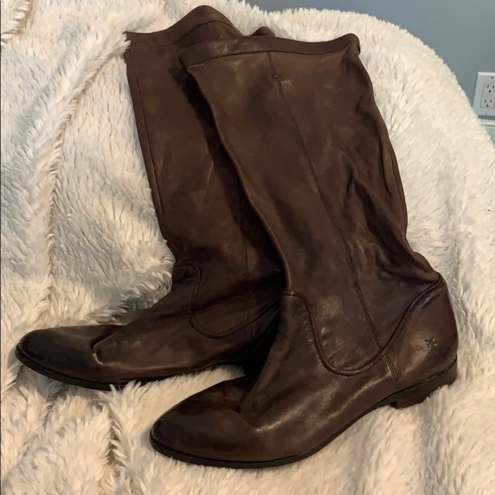 Soft leather boot